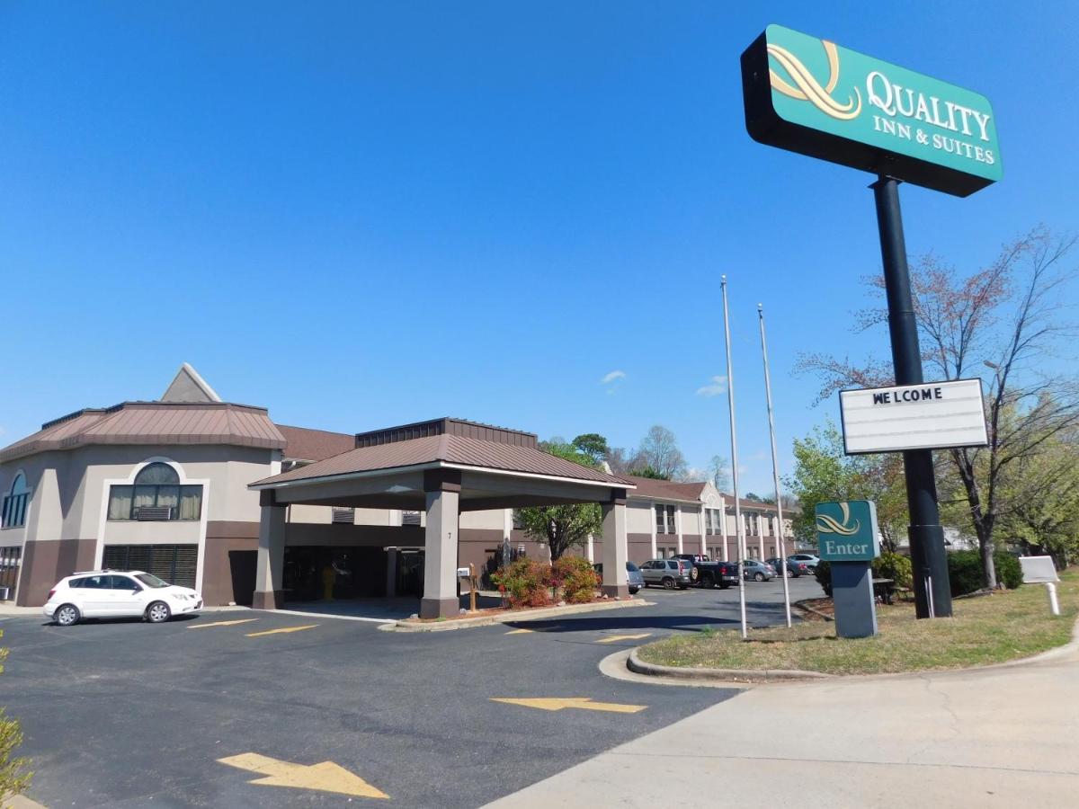 Quality Inn & Suites Thomasville Exterior photo